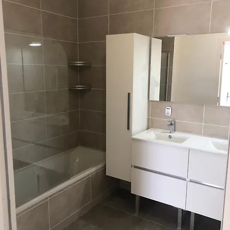 Superbe Pour 4, Climatise, Piscine Et Garage * Saint-Raphaël